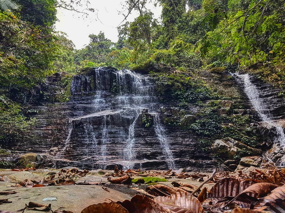 Hiking trails Malaysia - Waterfall along hiking trail of Mount Serapi