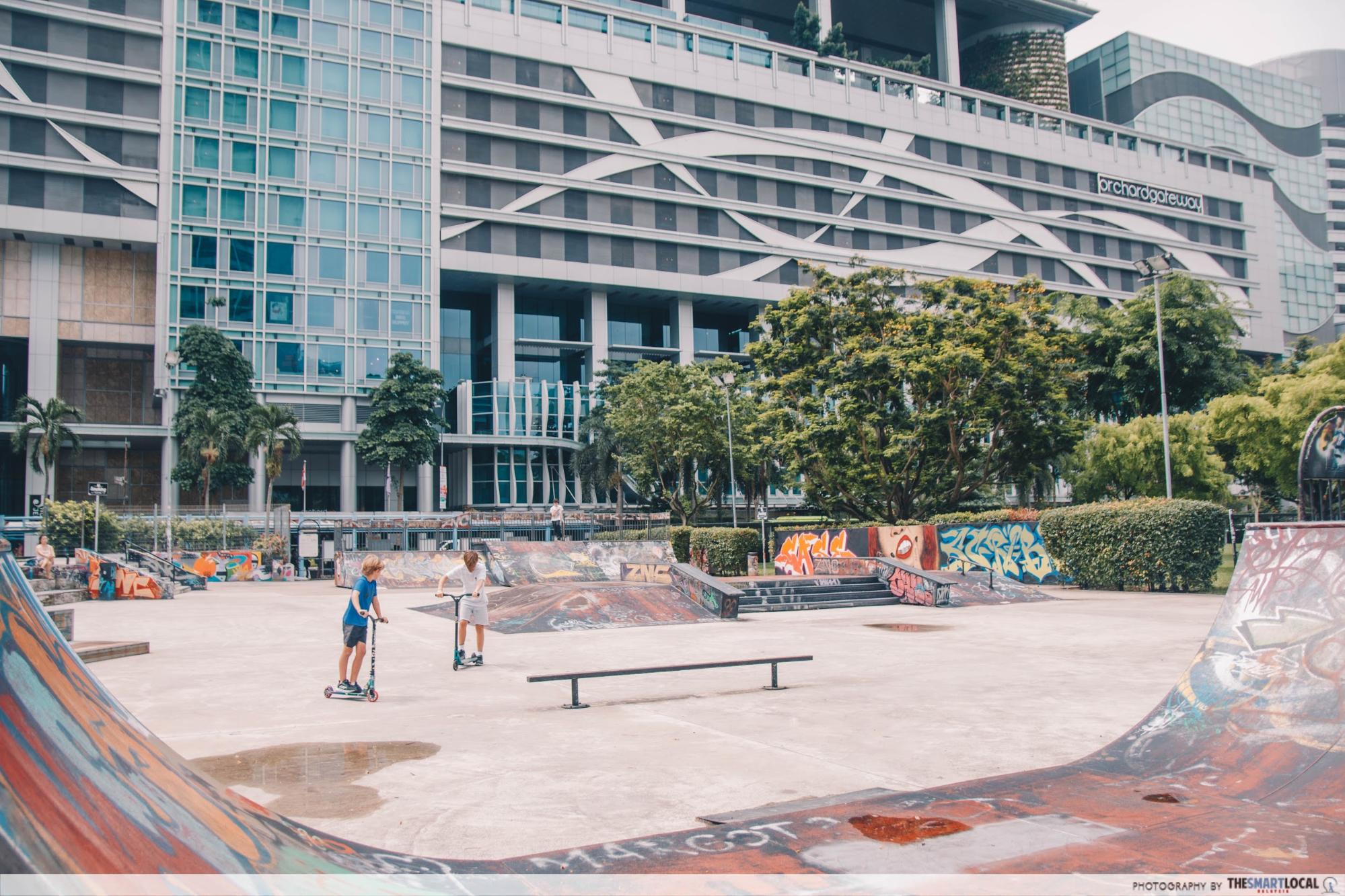 Singapore: Orchard Road Mega-Malls, VasenkaPhotography