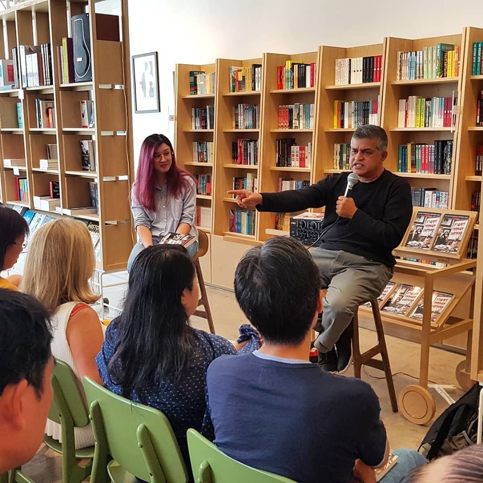 Meet-the-author session with Zunar
