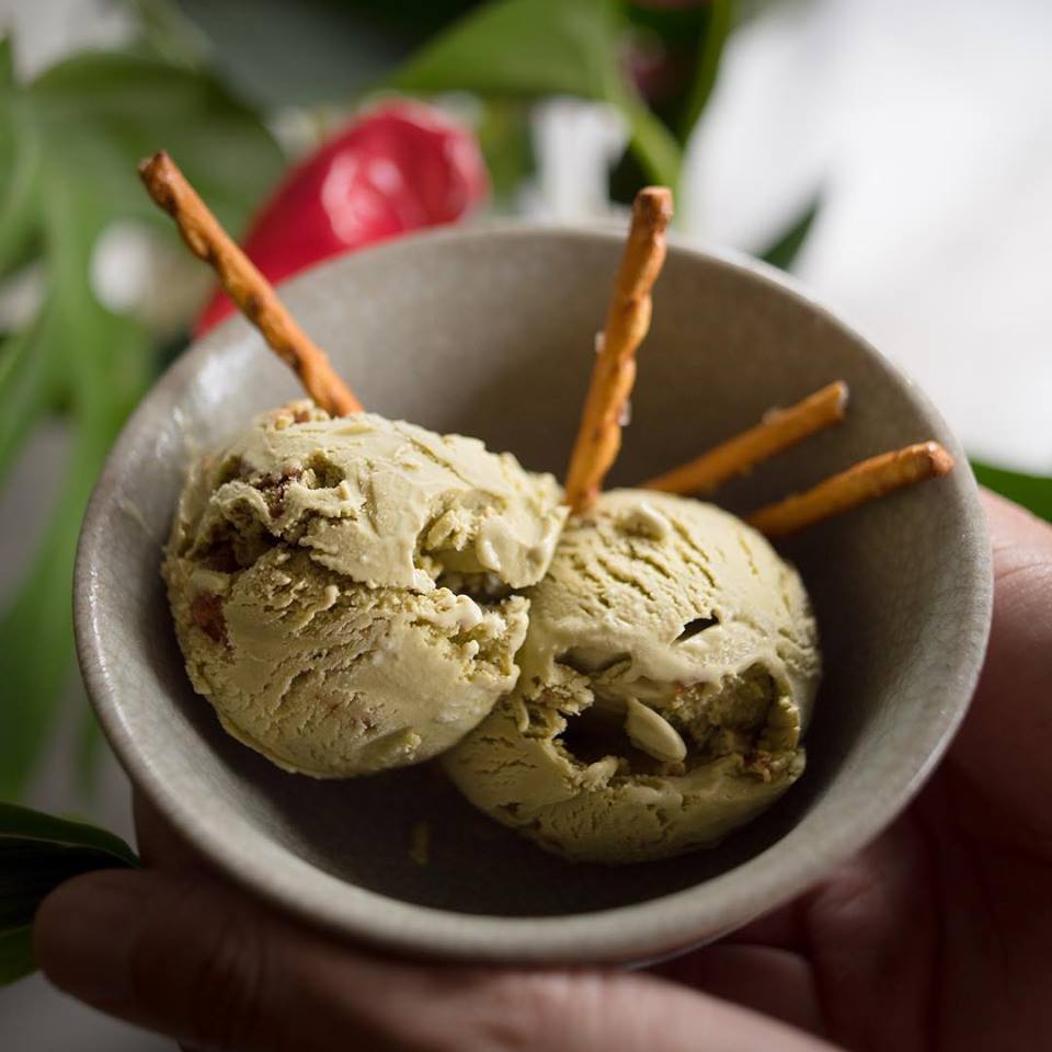 Chinese tea ice cream