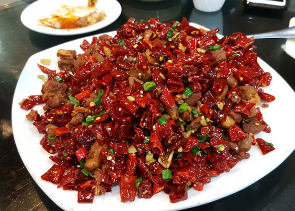 Spicy food in KL - Spicy chicken w/ dried chillies