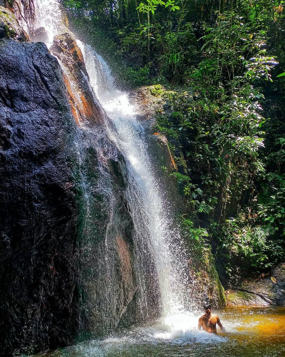 sungai pisang waterfall batu caves