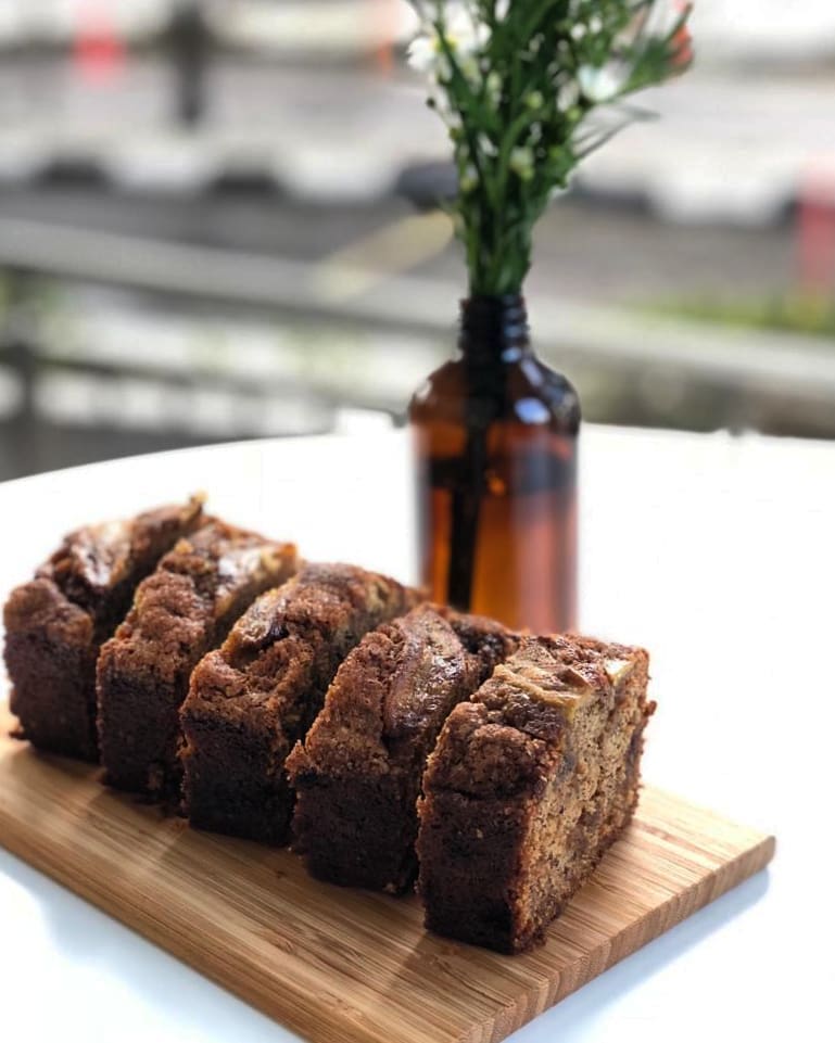 Lolla Co banana bread