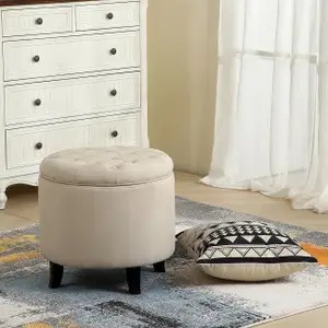 interior design tips - stool and cushion