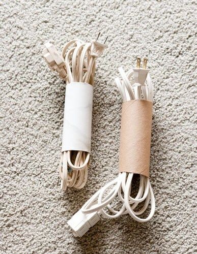 interior design tips - toilet rolls store cables
