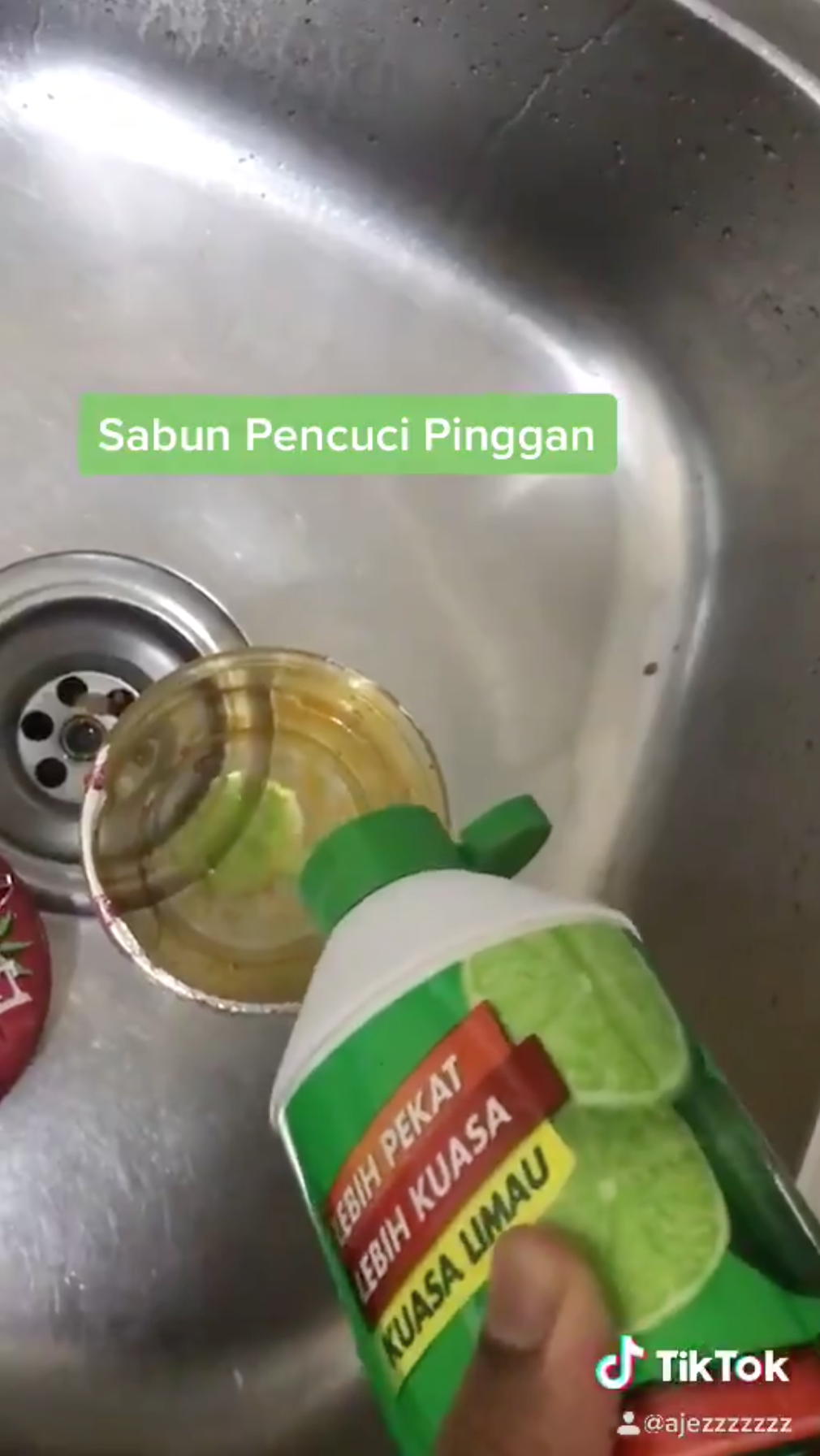 oily sambal container cleaning hack