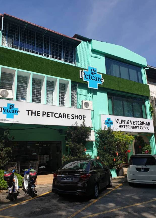 Veterinarians clinics and animal hospitals - Petcare