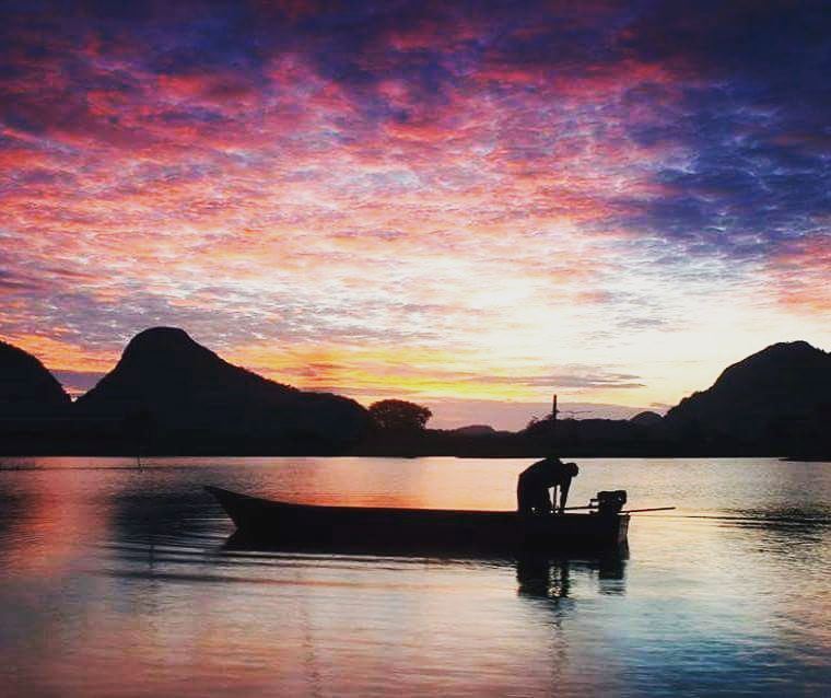 sunset at timah tasoh lake