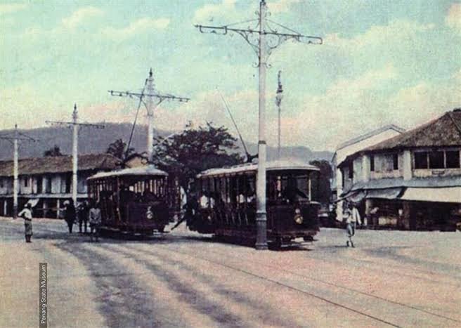 old photo of penang's trams