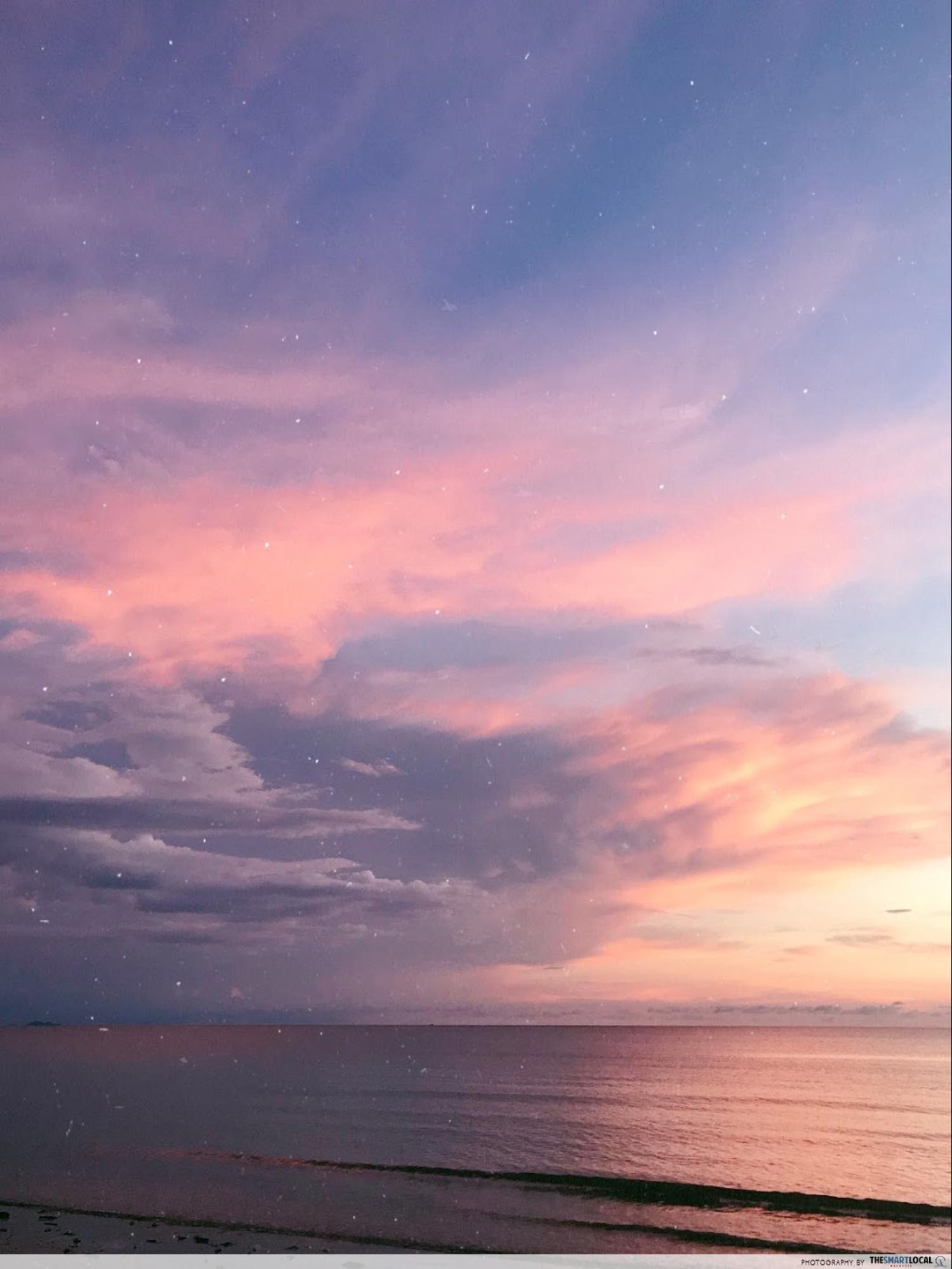 Sunset view from Tanjung Aru Beach, Kota Kinabalu