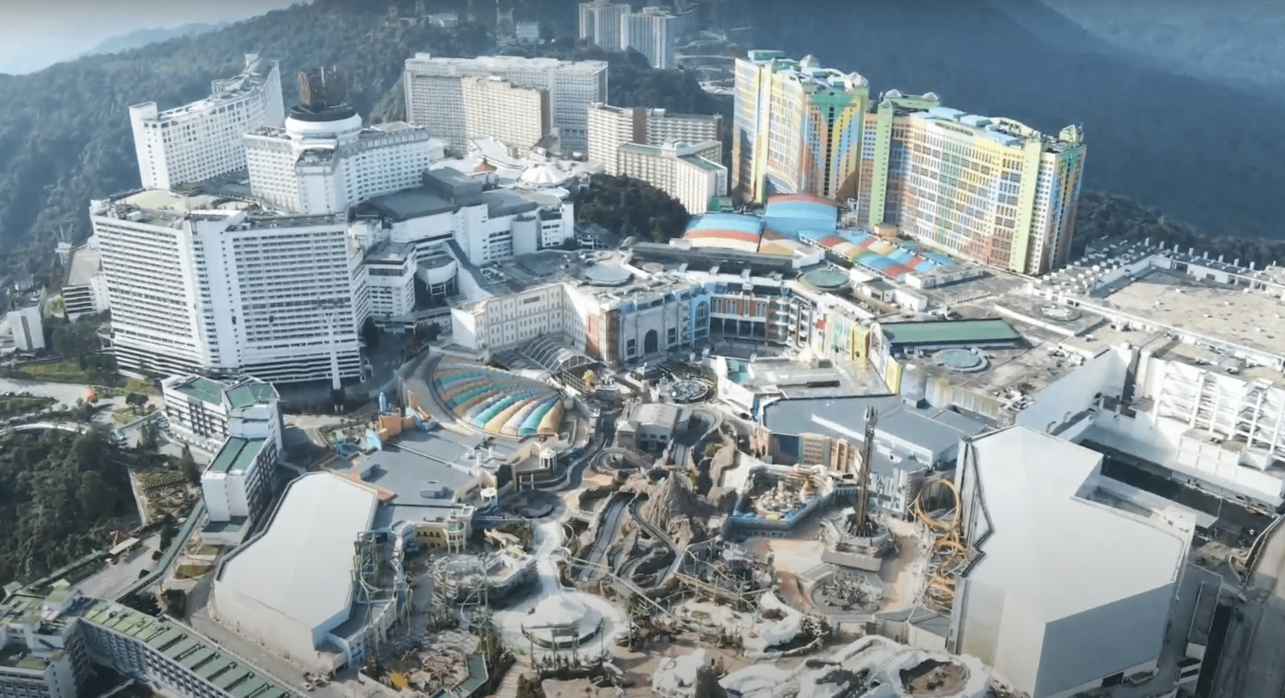 Genting Skyworlds - view of theme park