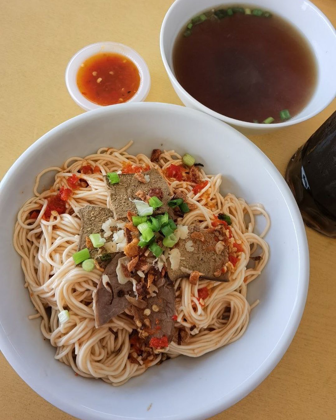 Must Try Kuching Food - kampua mee