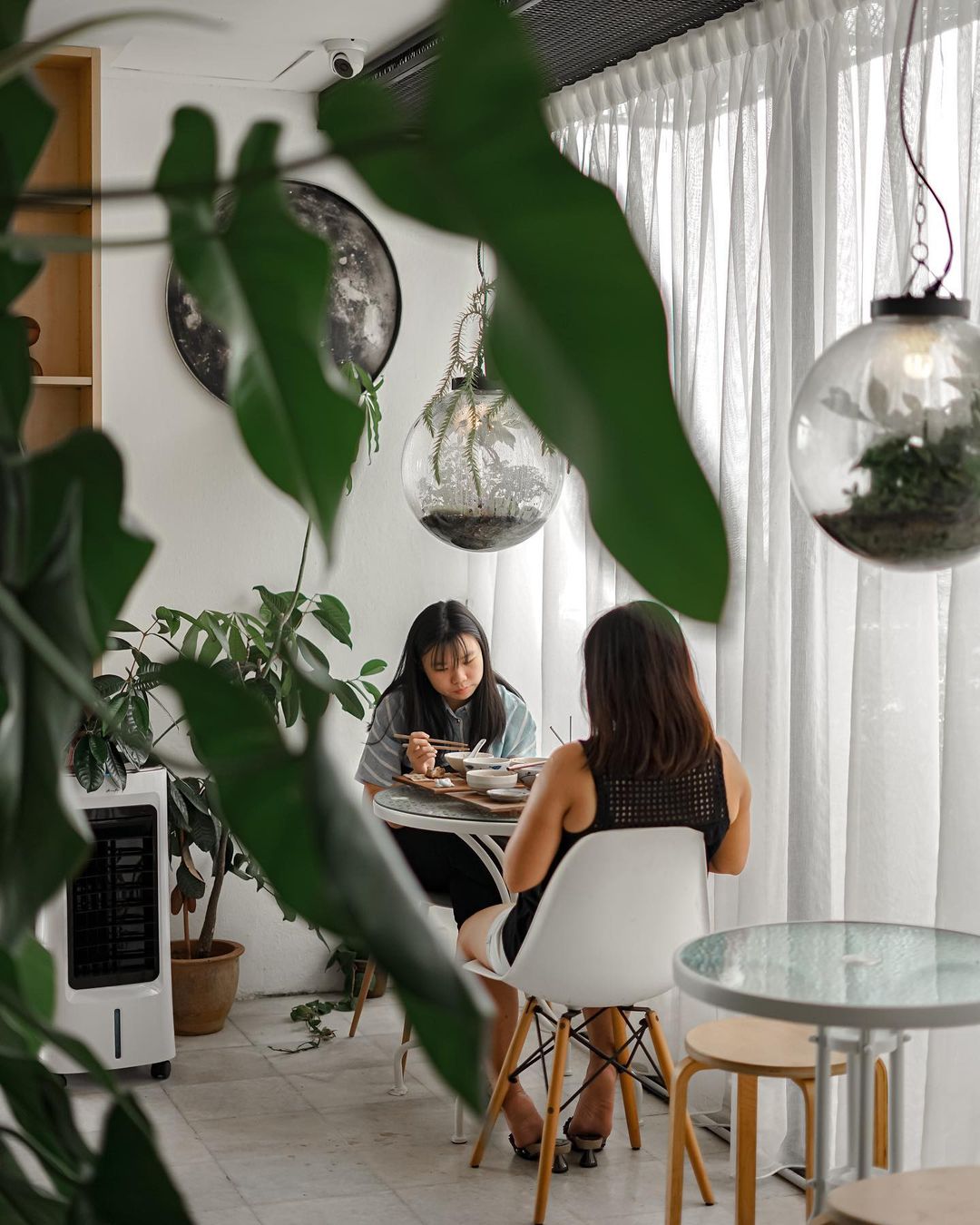 Forest Canteen - interior