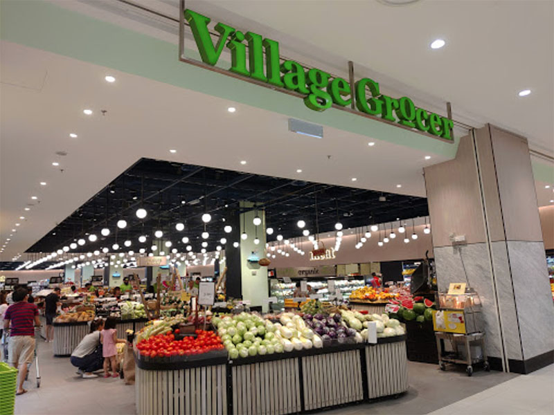village grocer paradigm mall jb