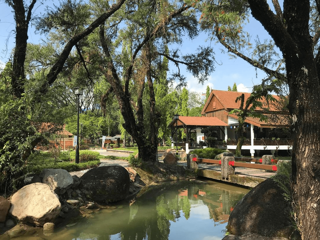 Selangor Japan Friendship Garden in Shah Alam - garden