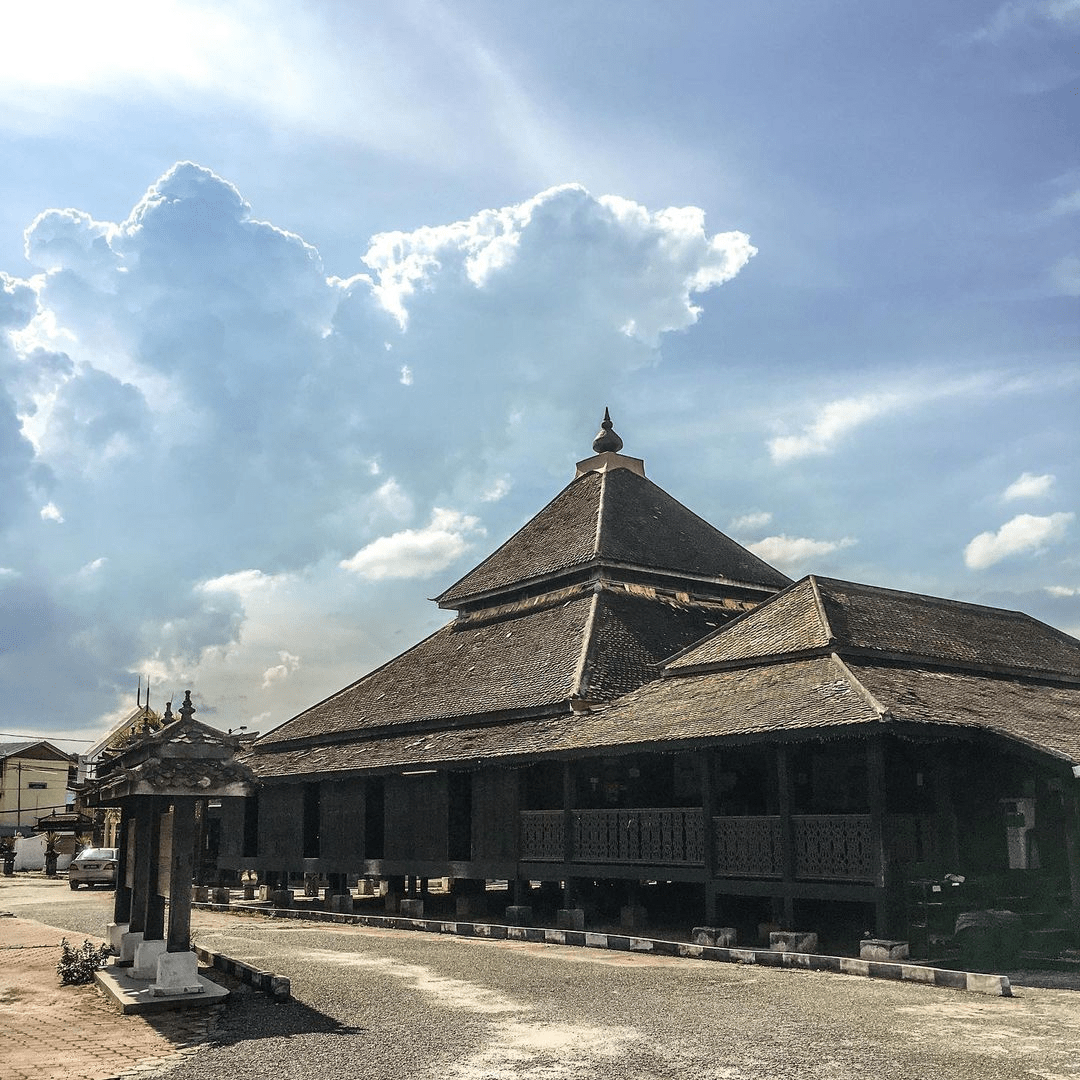 Unique mosques in Malaysia 2 - Masjid Kampung Laut