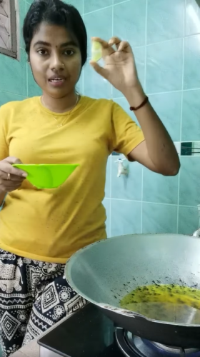 Woman Shares Hack To Clean Used Cooking Oil, Netizens Say It May Be ...