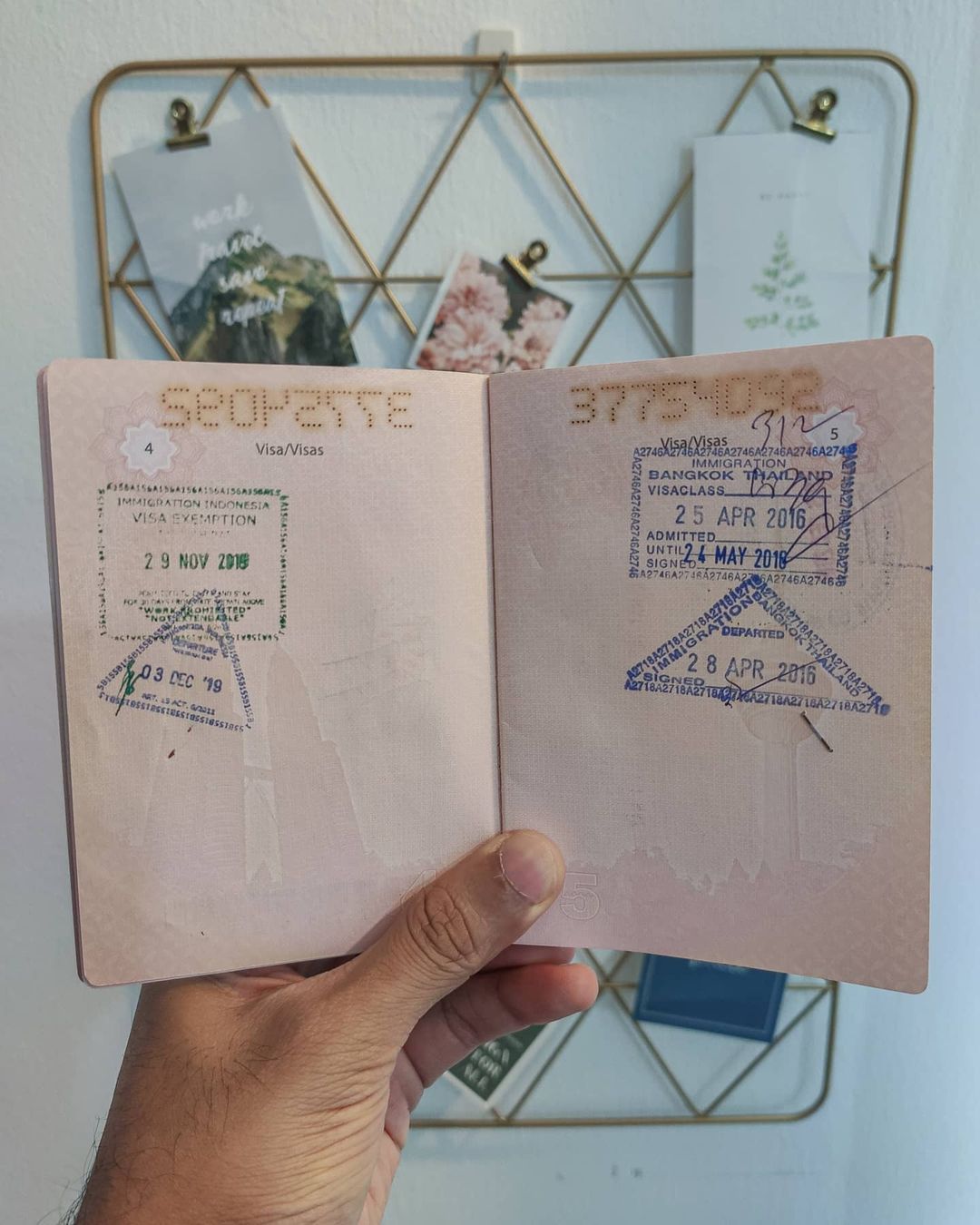 Inside the Malaysia's passport