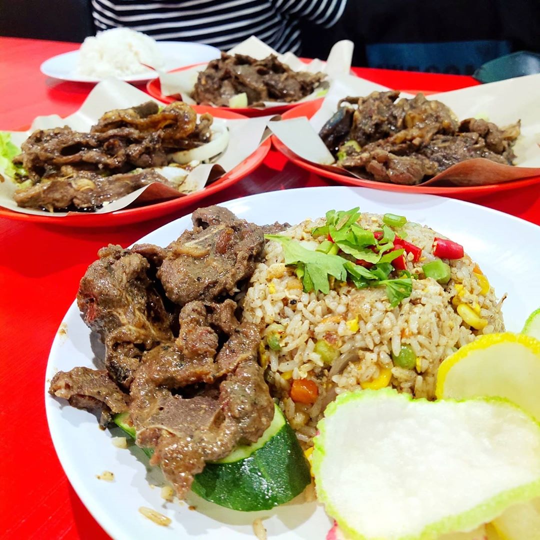 Kambing Bakar Cik Tri Sahara at Setia Alam