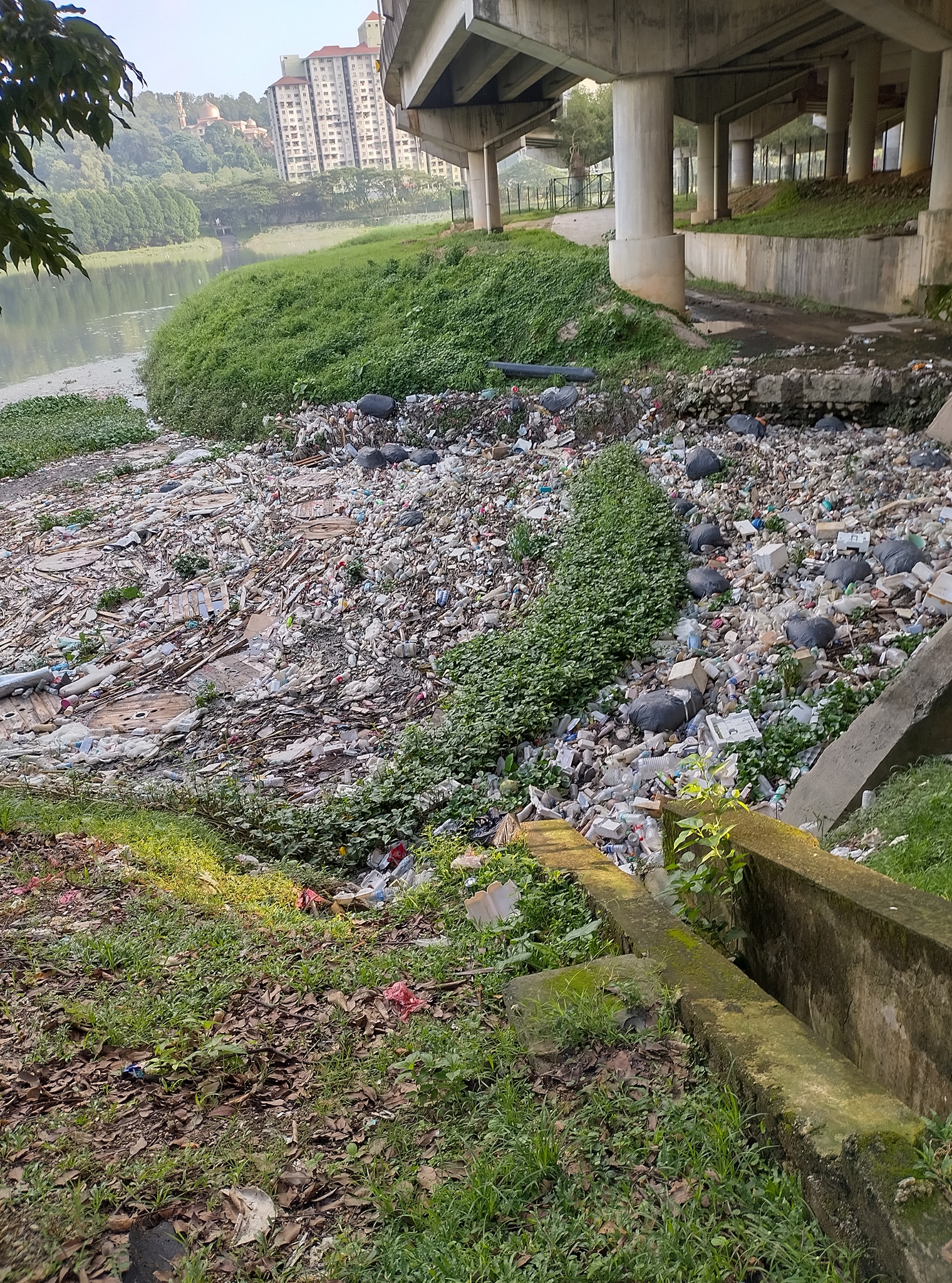 Garbage after flood - commenter photo