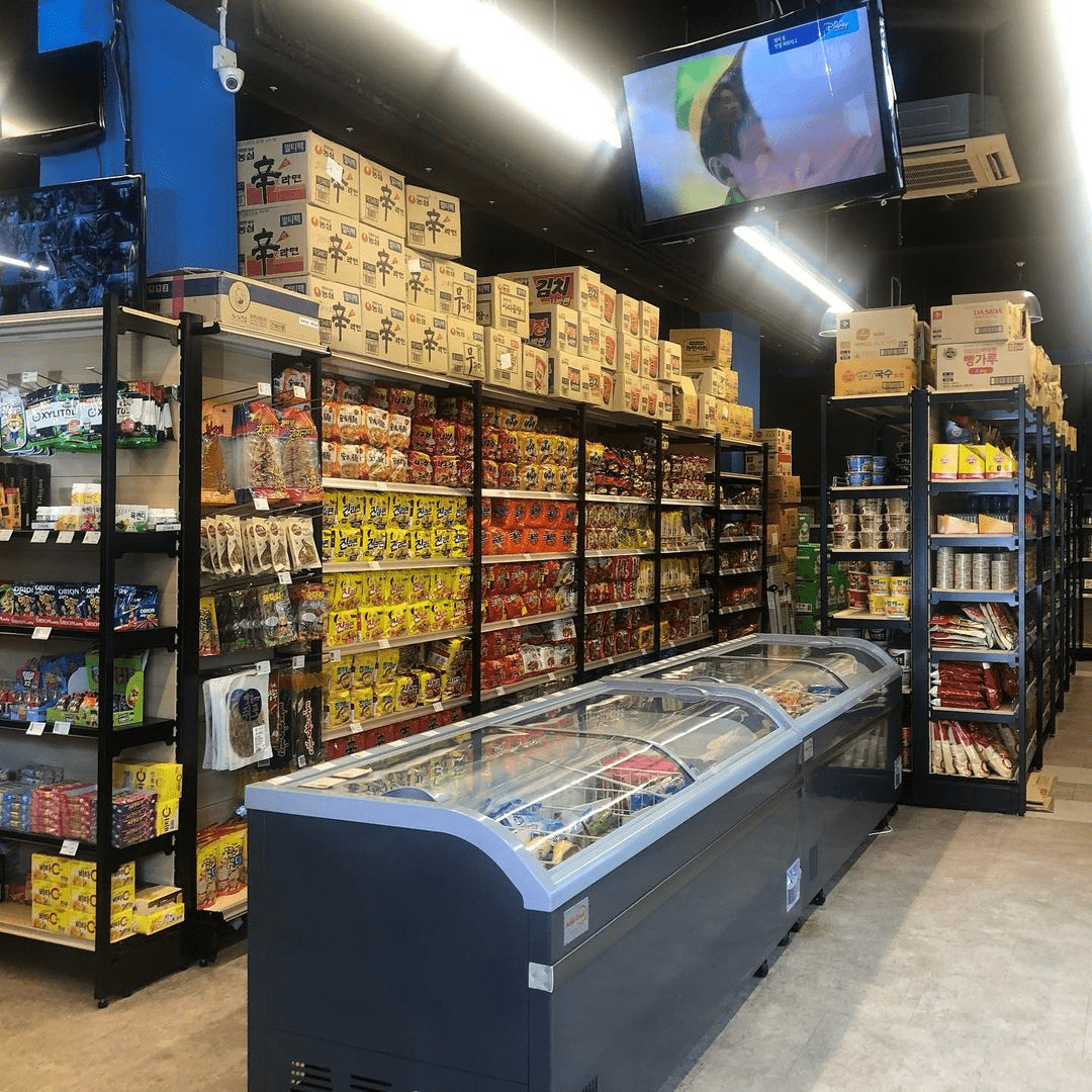 Korean grocery stores - aisles