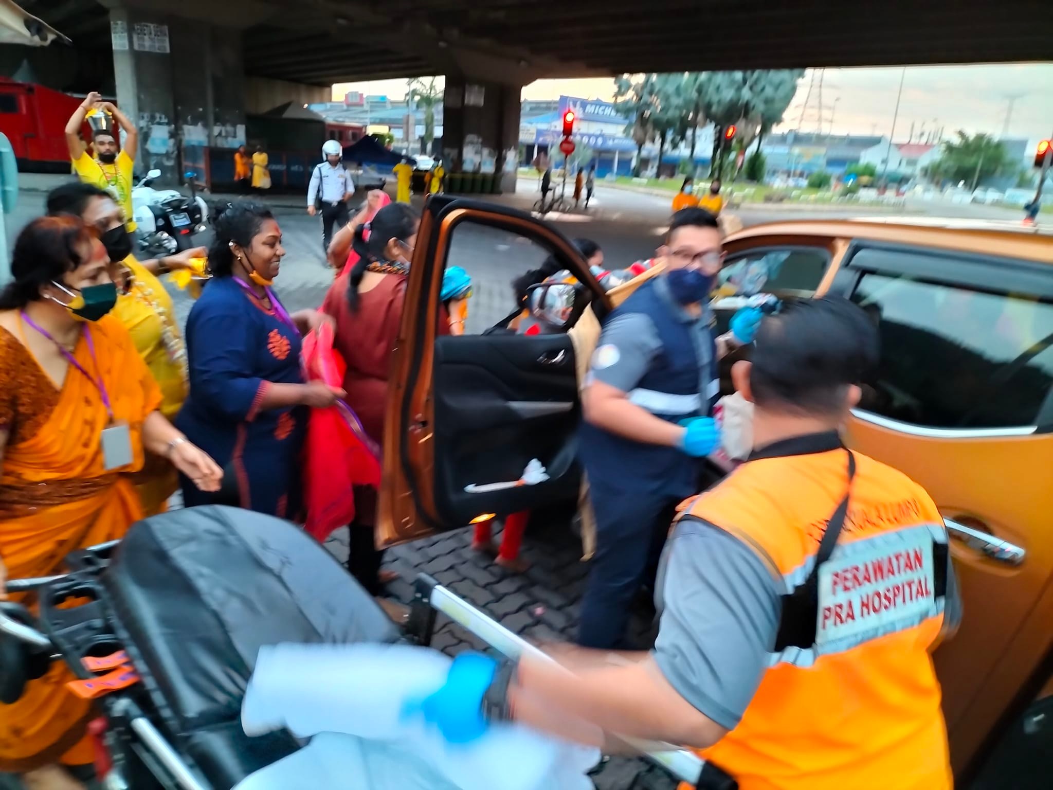 Baby delivered during Thaipusam celebrations - ambulance
