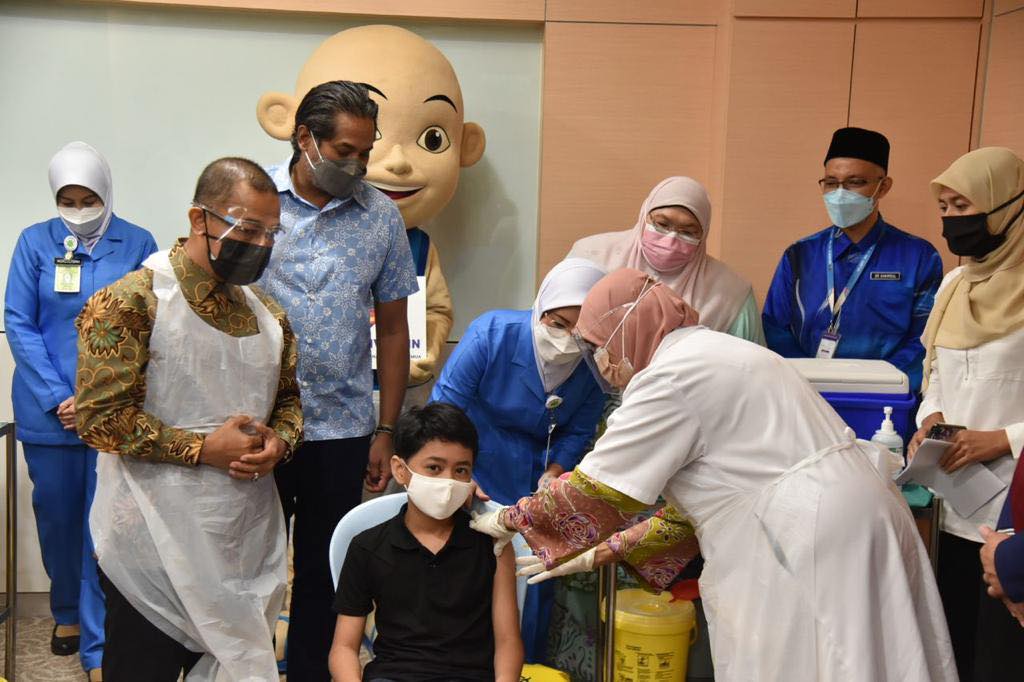 Covid-19 vaccination in Malaysia