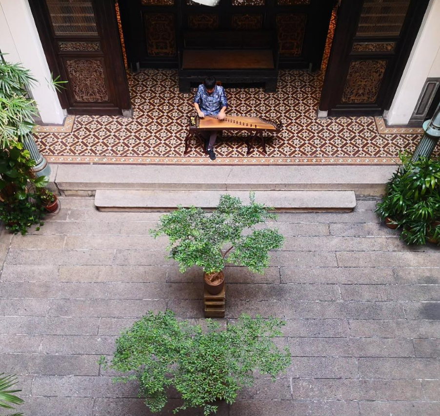 The Blue Mansion - guzheng