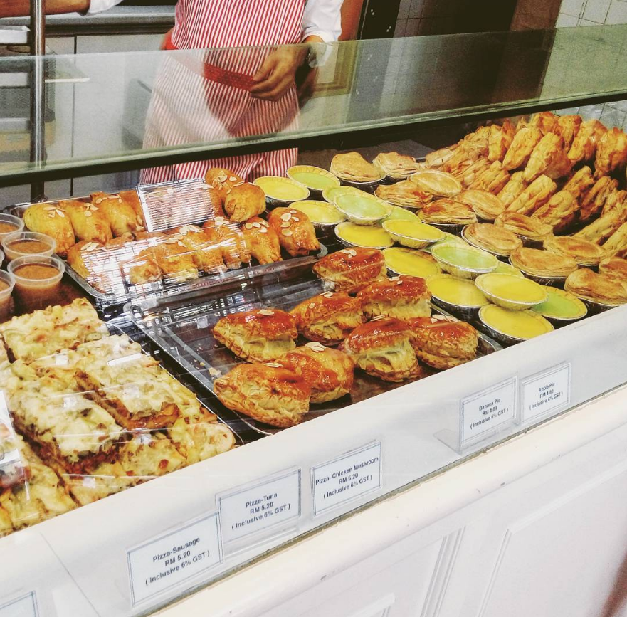 Traditional Bakeries In Penang - continental counter