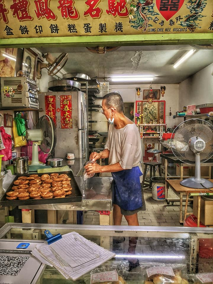 Traditional Bakeries In Penang - leong uncle