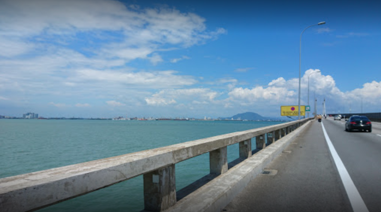 Save woman - Penang bridge