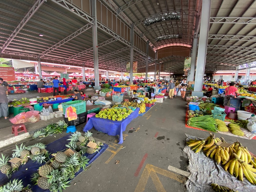 things to do in kuching - satok weekend market