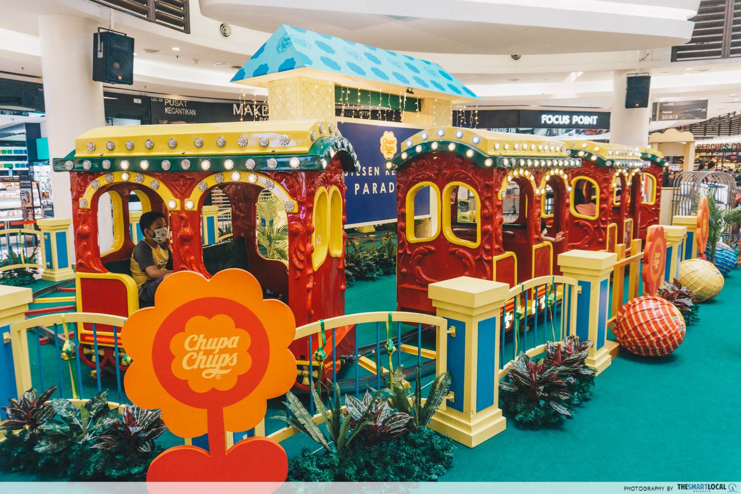 Paradigm Mall Chupa Chups Land Raya -train