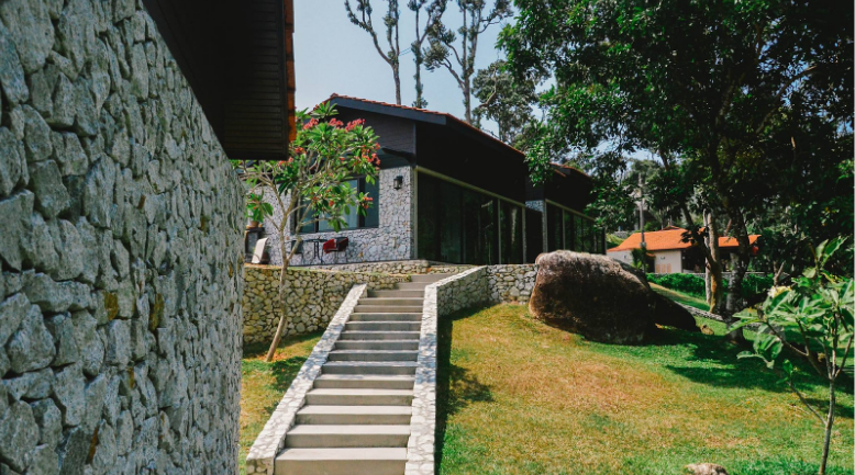 Karuna Hill - villa