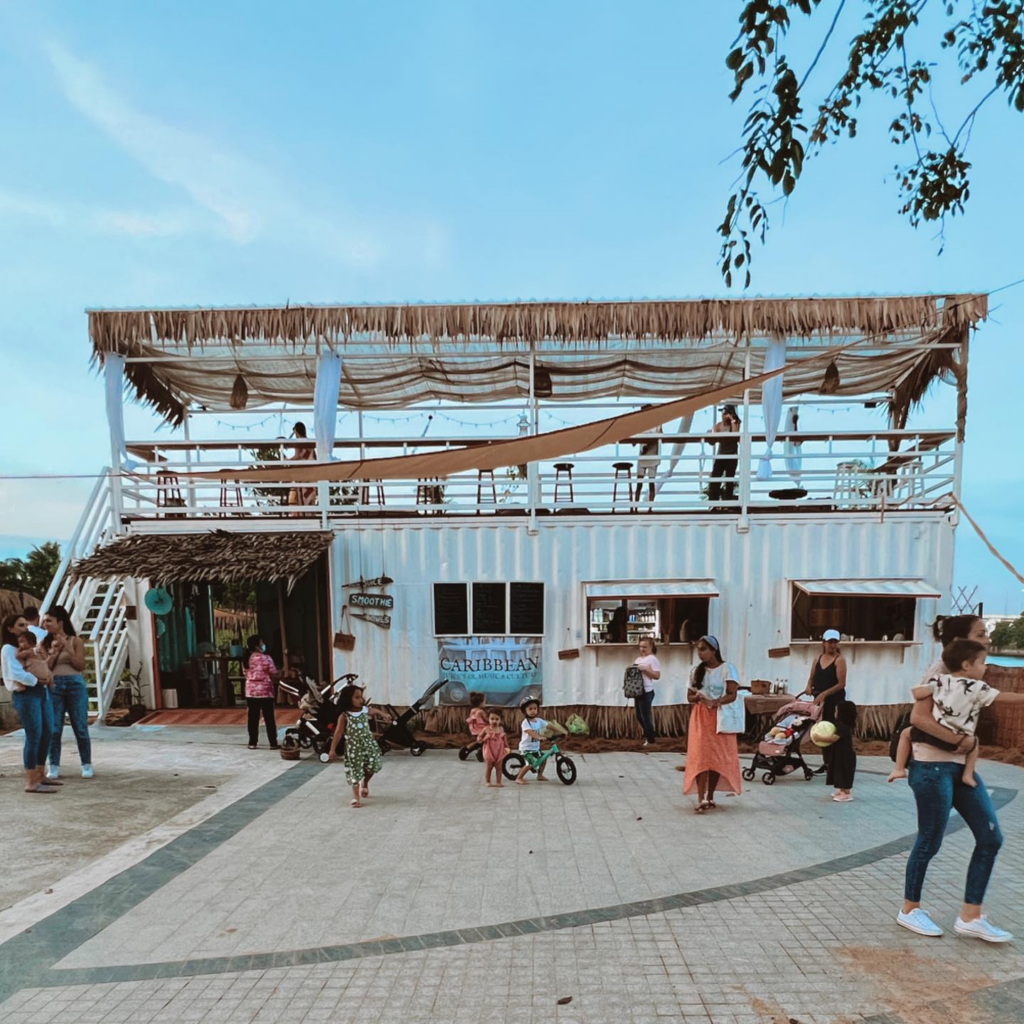 Caribbean Juice Bar By The Sea Serves Smoothies & Mocktails In Johor