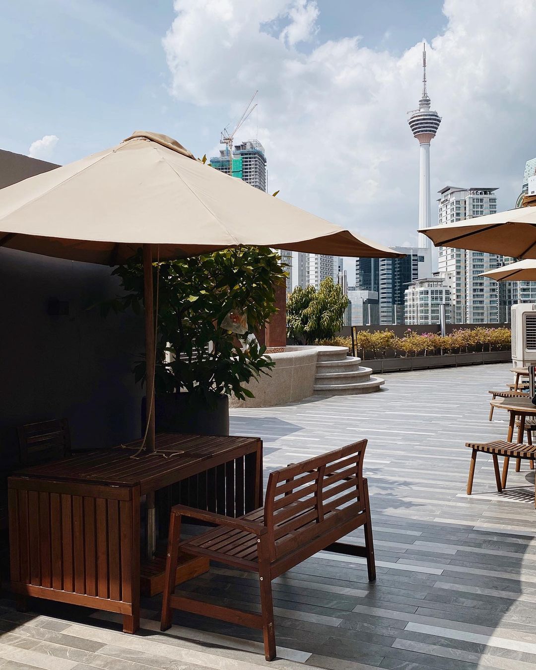 Rooftop cafes and restaurants in Klang Valley - KL tower
