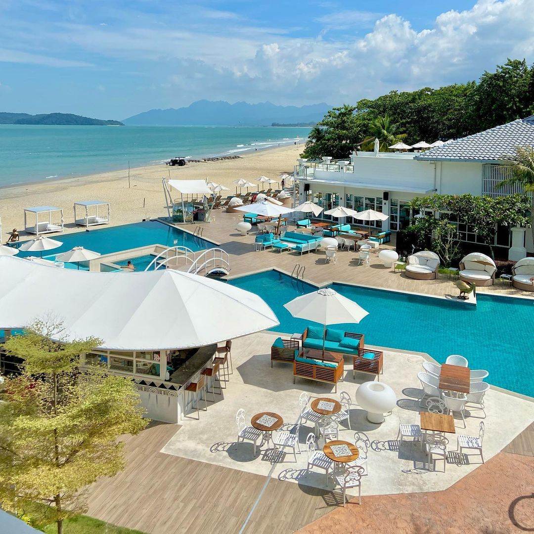 Dash Resort Langkawi - beach bar