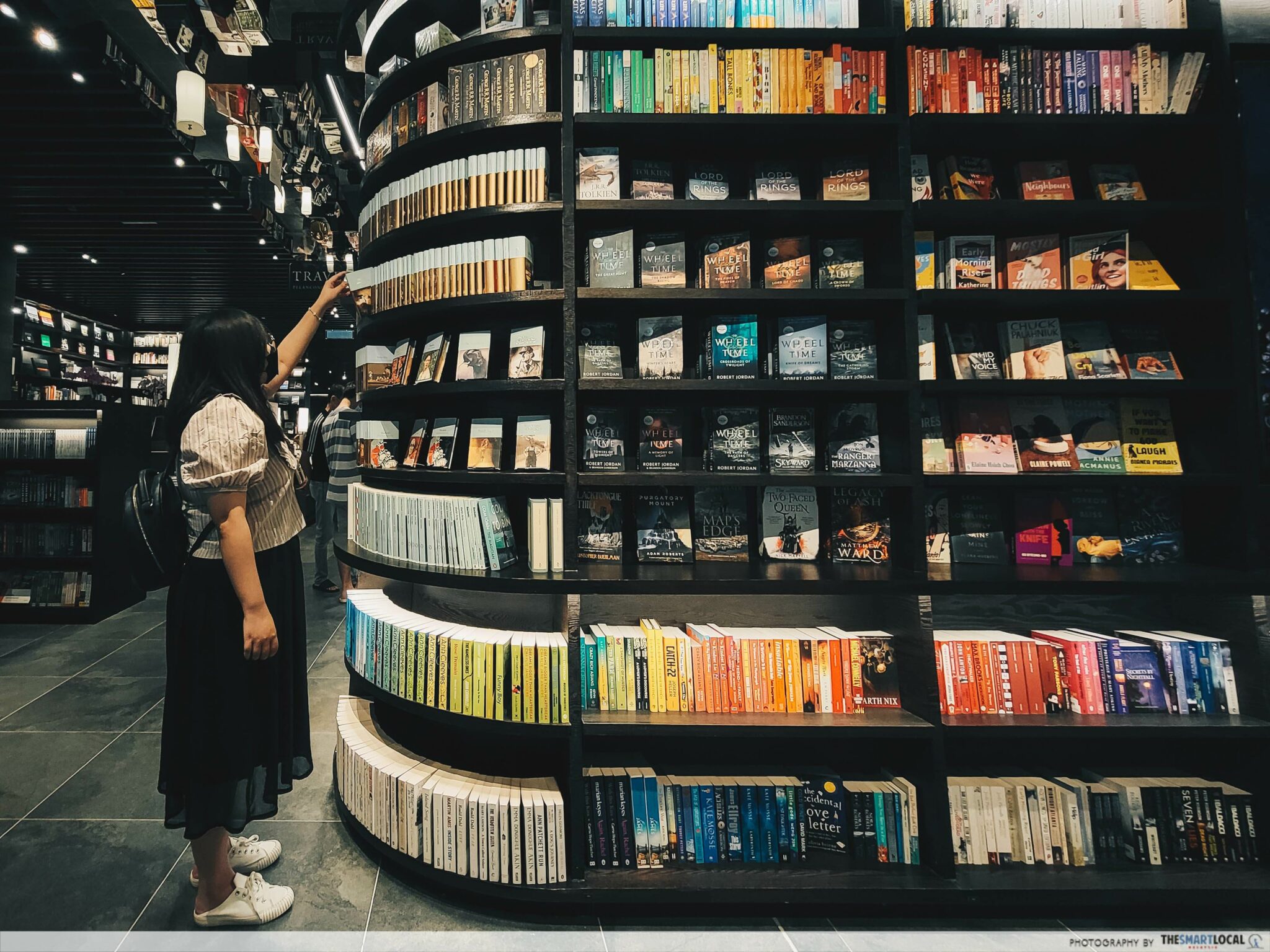 Tsutaya Books In KL Has Over 264,000 Books & A Japanese Cafe