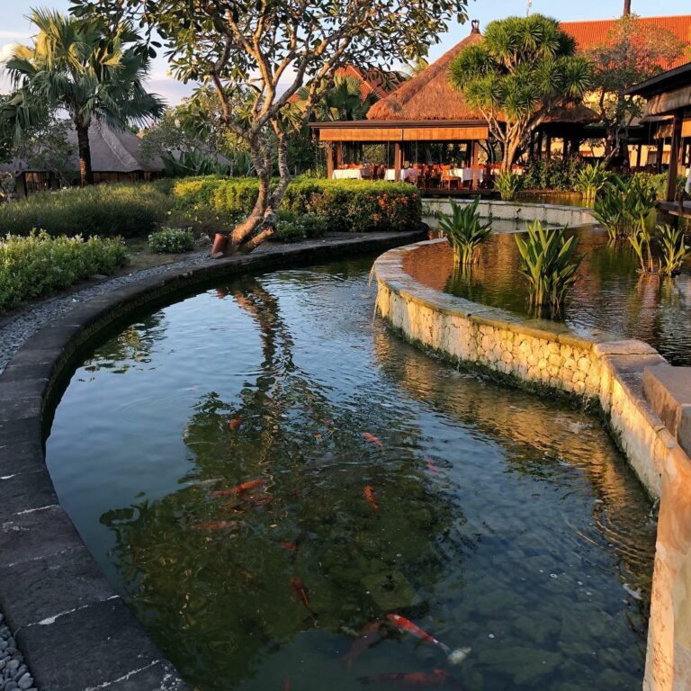 Ipoh Bali Hotel: Balinese-style Hotel With Spa Sessions & Candlelit Dinner