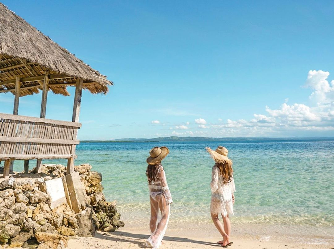 7 Must-Visit Places in the Philippines - Island-hopping from Mactan Island - Pandanon Island