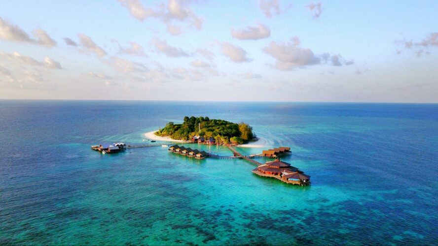 11 Floating Resorts In Malaysia That Make For A Relaxing Sea-cation