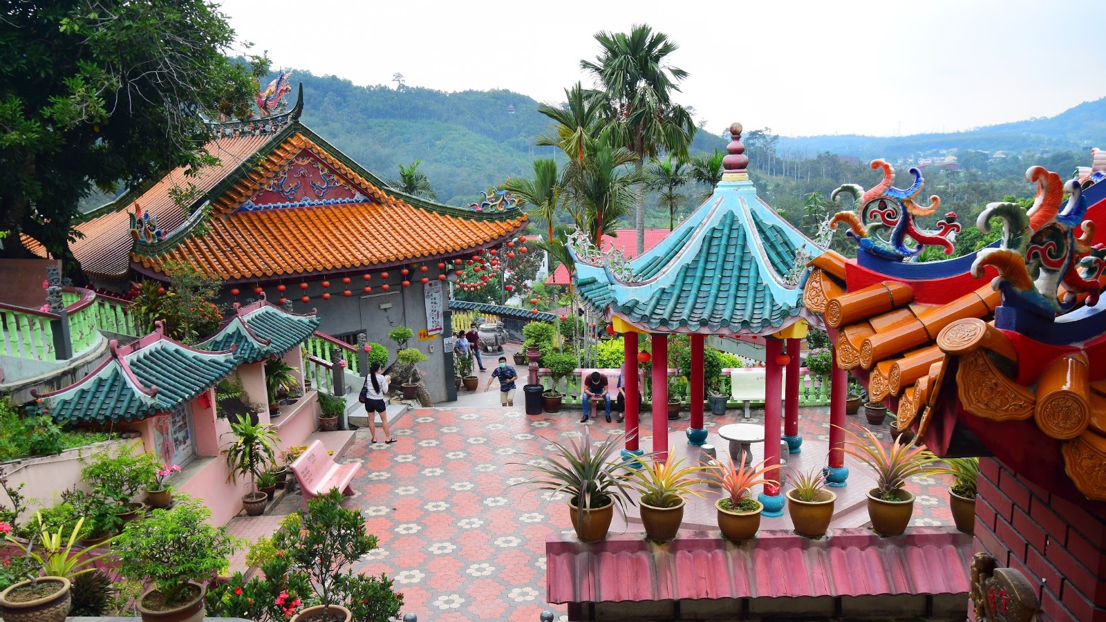 Unique Chinese Temples - Sak Dato Temple