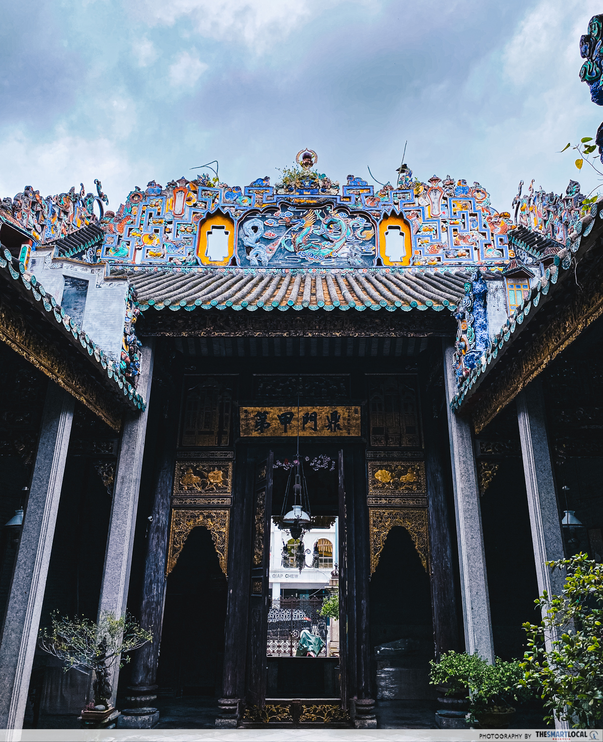 Pinang Peranakan Mansion - temple