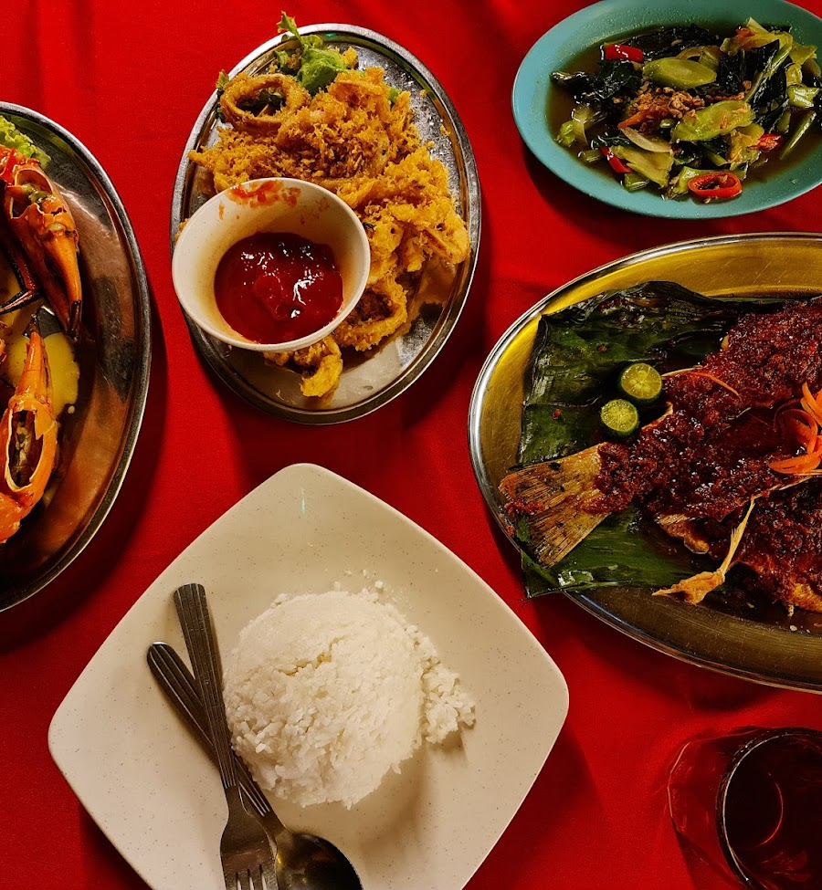 Seafood Johor - anjung spread