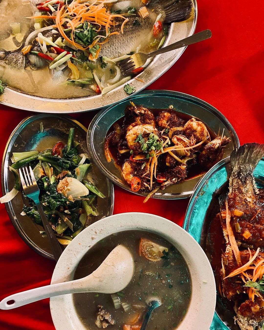 Seafood Johor - selera spread