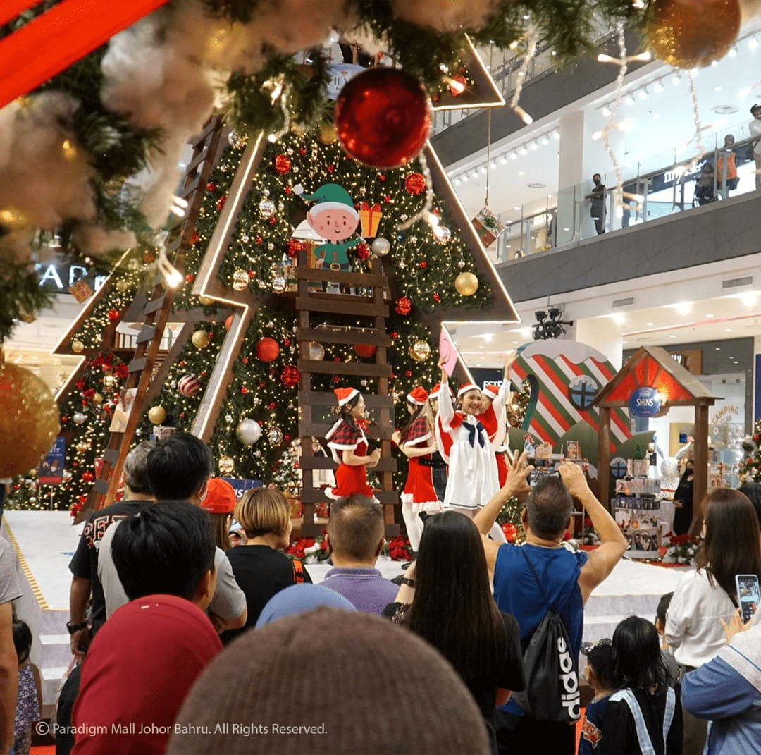 Paradigm Mall Johor Bahru Christmas - trees