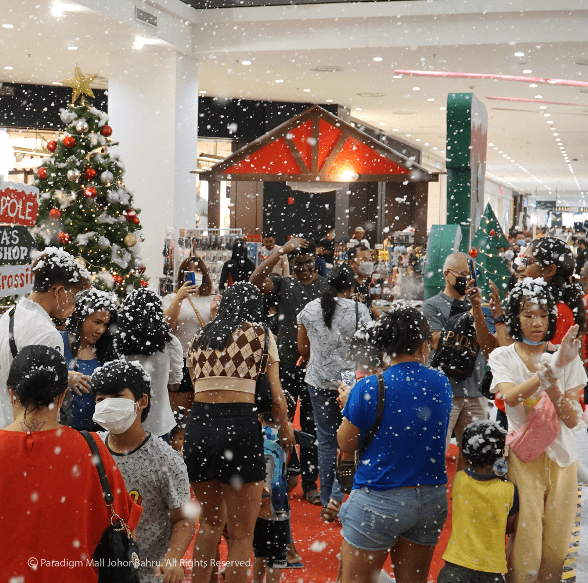 Paradigm Mall Johor Bahru Christmas - snow