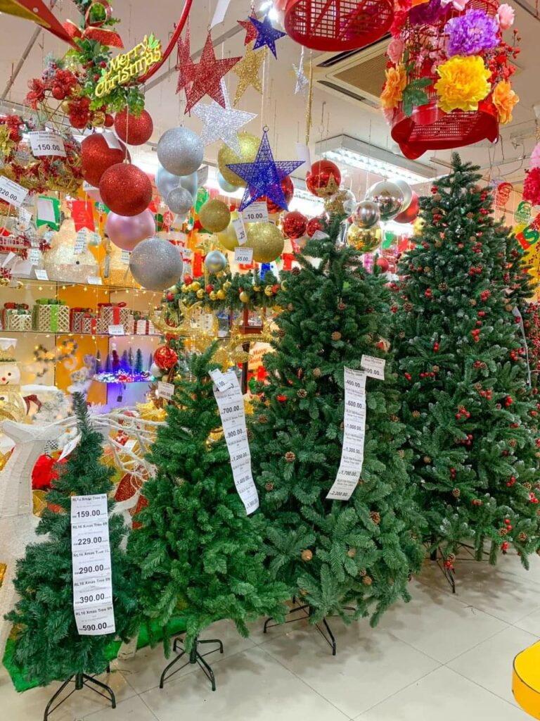 10 Places To Buy Cheap Christmas Trees In Malaysia If Yours Is Layu