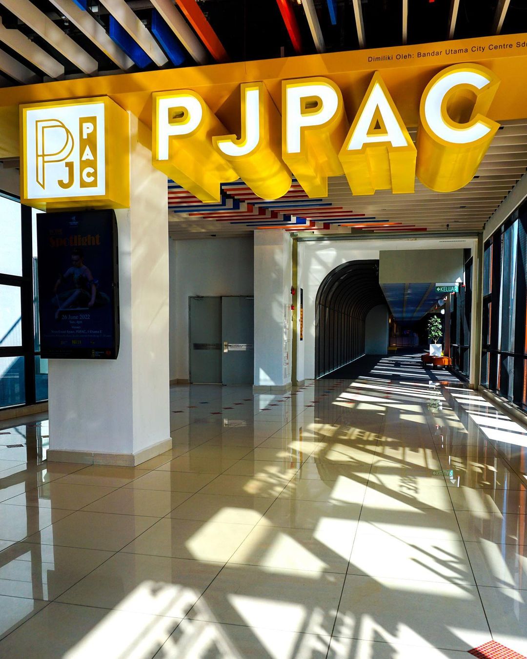 solo date ideas - pjpac entrance