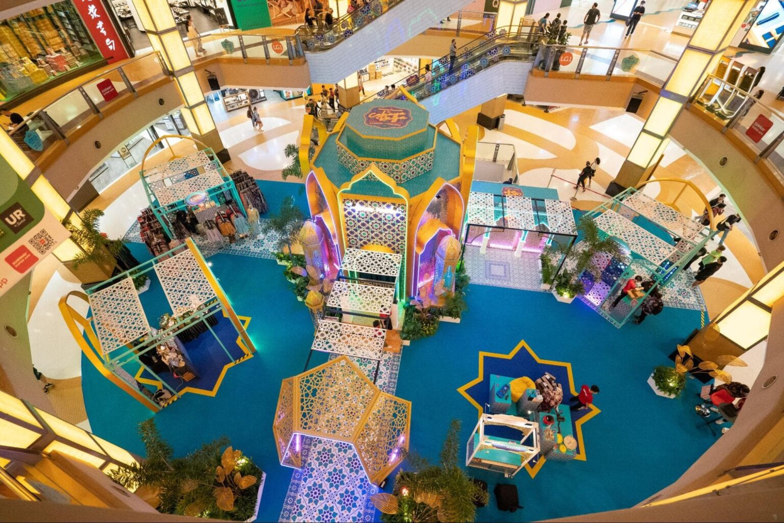 Sunway Malls Have Interactive Light-Up Decor This Raya 2023